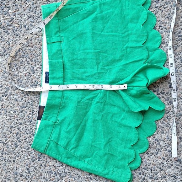 NWT 4" J. Crew Kelly Green Scalloped Hem Cotton Linen Shorts Size 10 - Picture 5 of 11